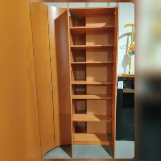 ARMARIO VESTIDOR RINCONERO DE SEIS PUERTAS – AMPLIO, ELEGANTE Y FUNCIONAL