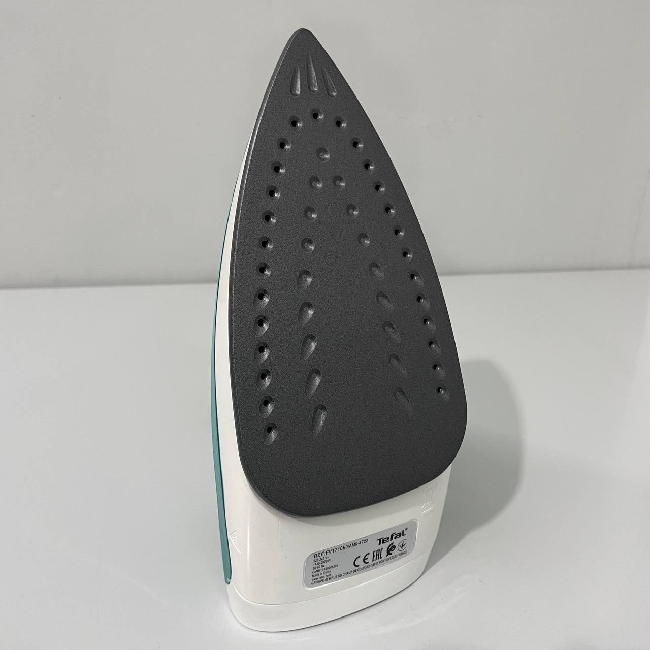 PLANCHA DE ROPA TEFAL VIRTUO 1800W DE VAPOR