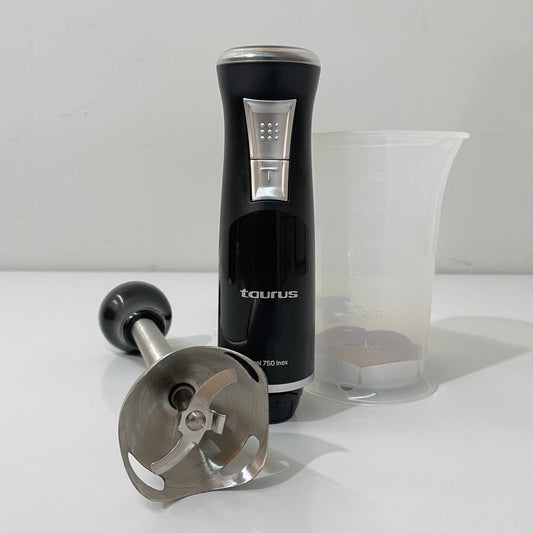 BATIDORA DE MANO TAURUS BAPI INOX 750W