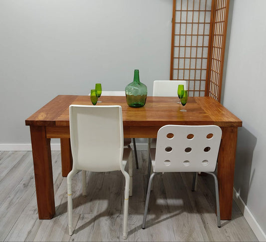 MESA COMEDOR ESTILO RÚSTICO DE CASTAÑO NATURAL