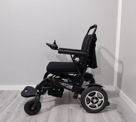 SILLA DE RUEDAS ELÉCTRICA PLEGABLE TOTALCARE KITTOS COUNTRY