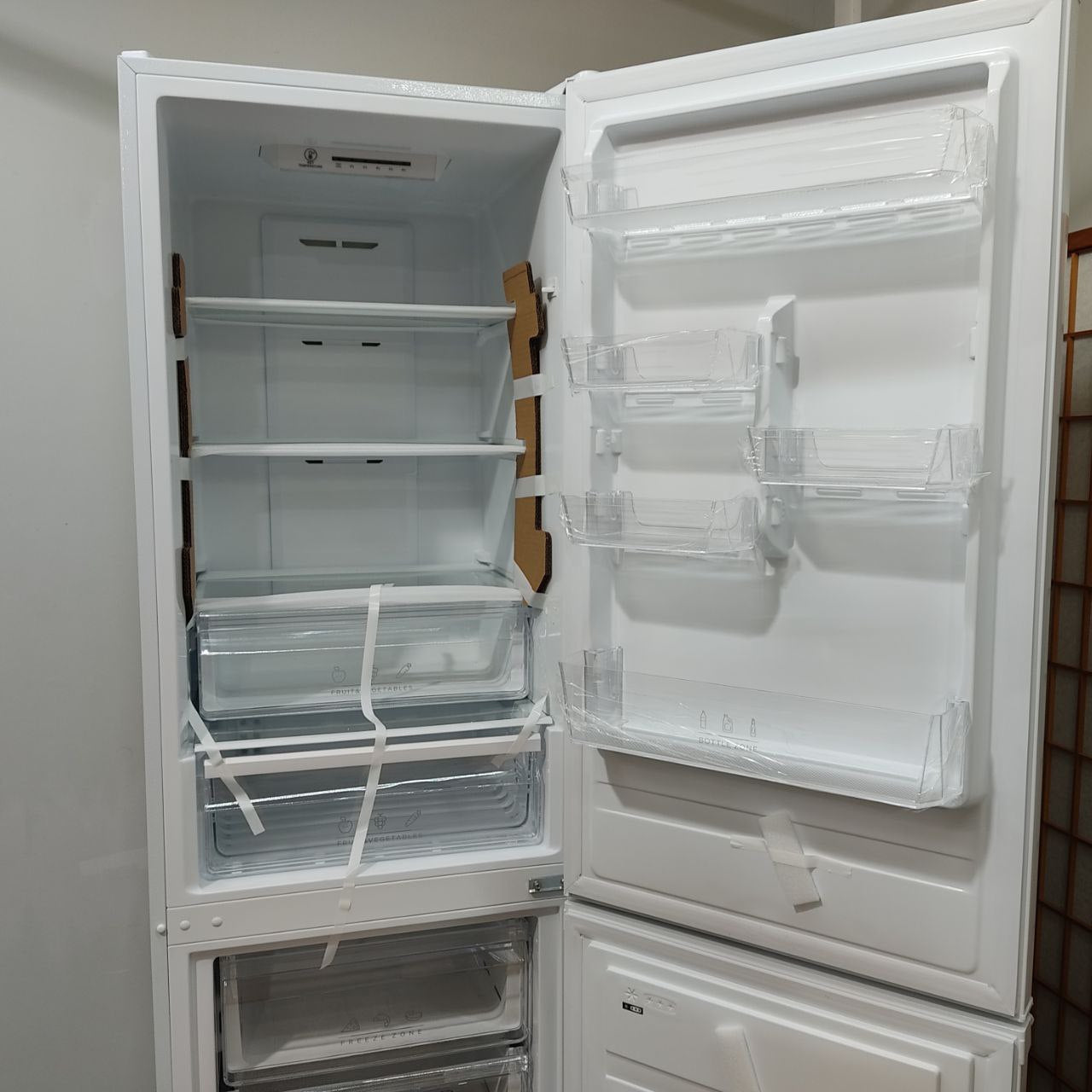 FRIGORÍFICO COMBI NO FROST ARTICA AEFC188600EW BLANCO