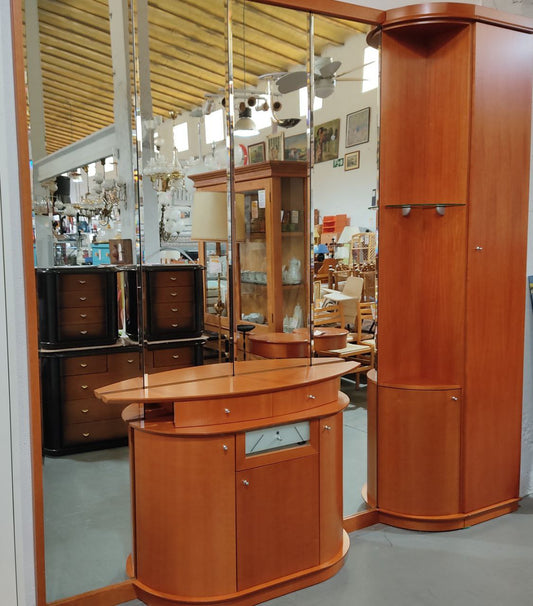 RECIBIDOR DE MADERA CON ESPEJO – ESTILO, FUNCIONALIDAD Y AMPLIO ALMACENAMIENTO