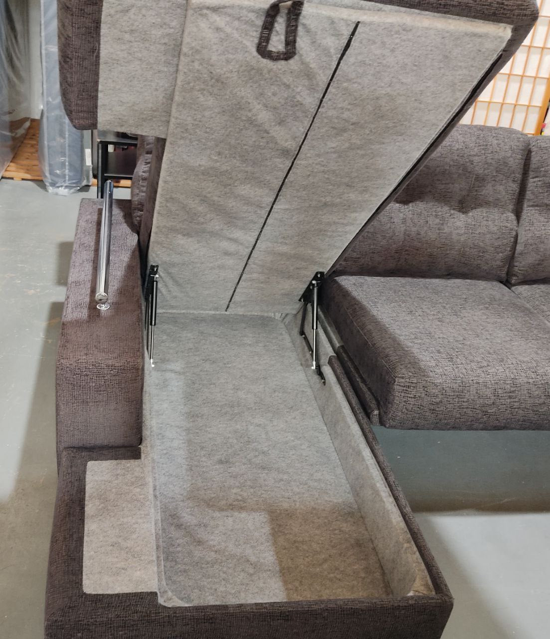 SOFÁ CHAISE LONGUE 3 PLAZAS MAXI – CÓMODO, MODERNO Y FUNCIONAL