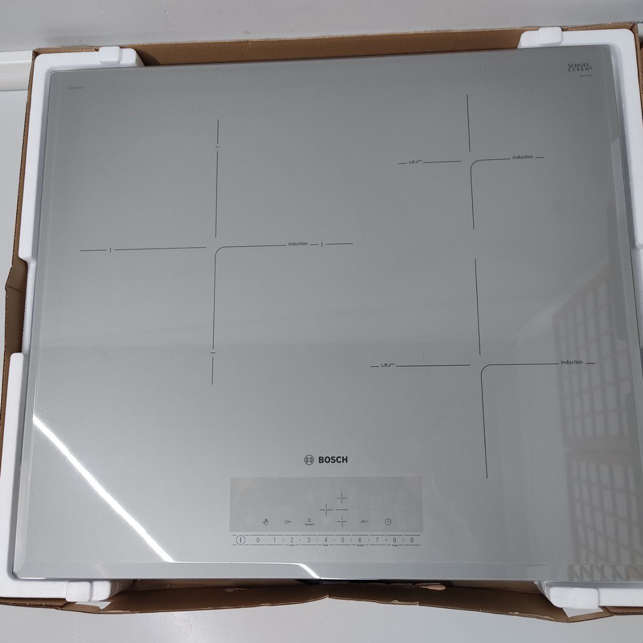 PLACA DE INDUCCIÓN BOSCH 60 CM GRIS METALIZADO – SERIE 6 CON 3 ZONAS DE COCCIÓN