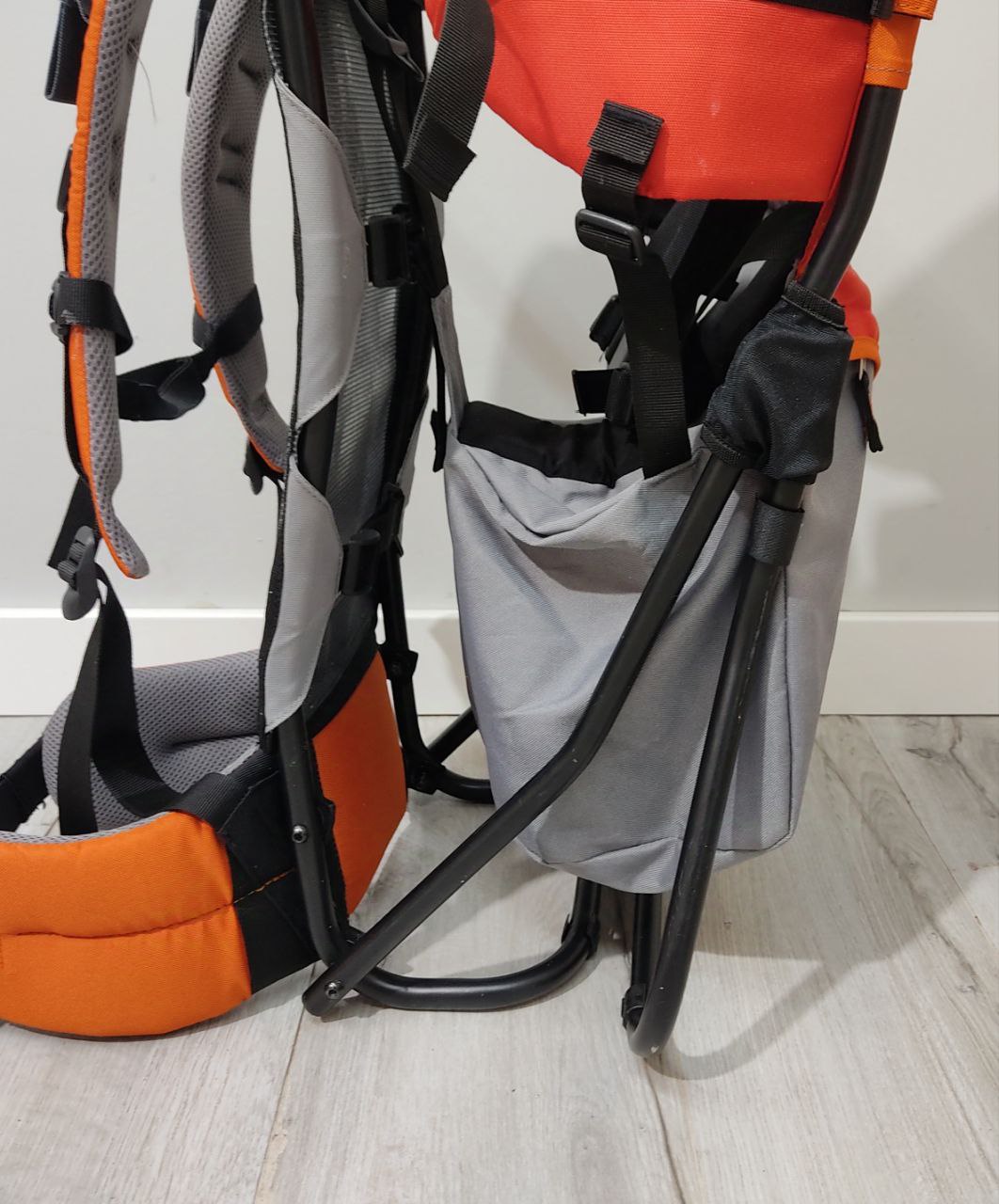 MOCHILA PORTABEBÉS TREKKING KID AIR COMFORT DEUTE 22KMX – SEGURIDAD Y COMODIDAD EN AVENTURAS AL AIRE LIBRE