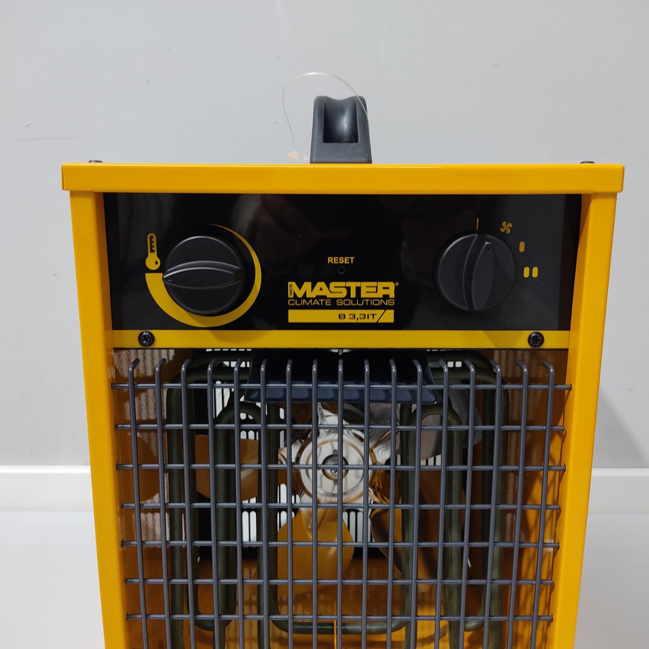 CALEFACTOR B-3.3 IT MASTER – CALENTAMIENTO RÁPIDO, LIMPIO Y PORTÁTIL