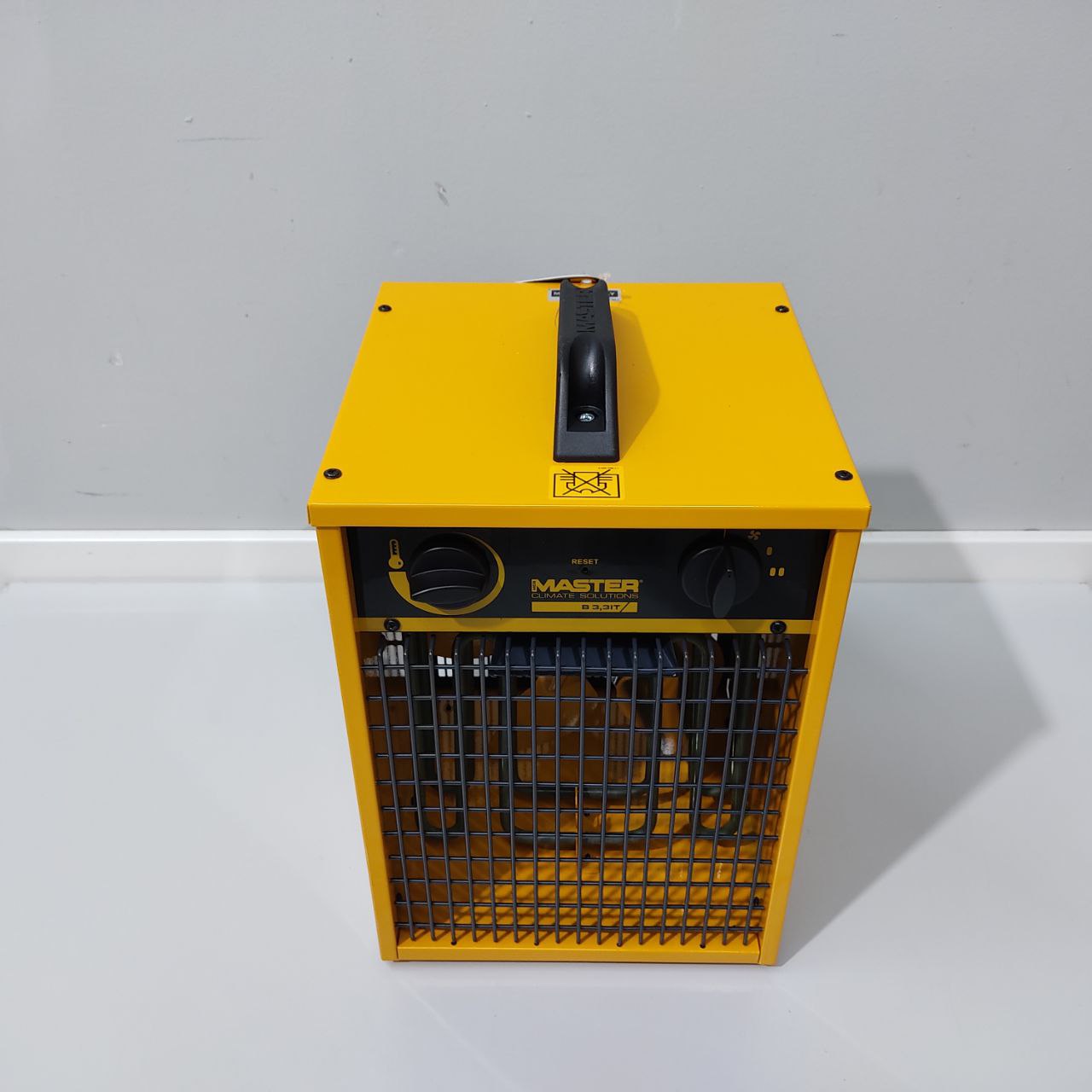 CALEFACTOR B-3.3 IT MASTER – CALENTAMIENTO RÁPIDO, LIMPIO Y PORTÁTIL