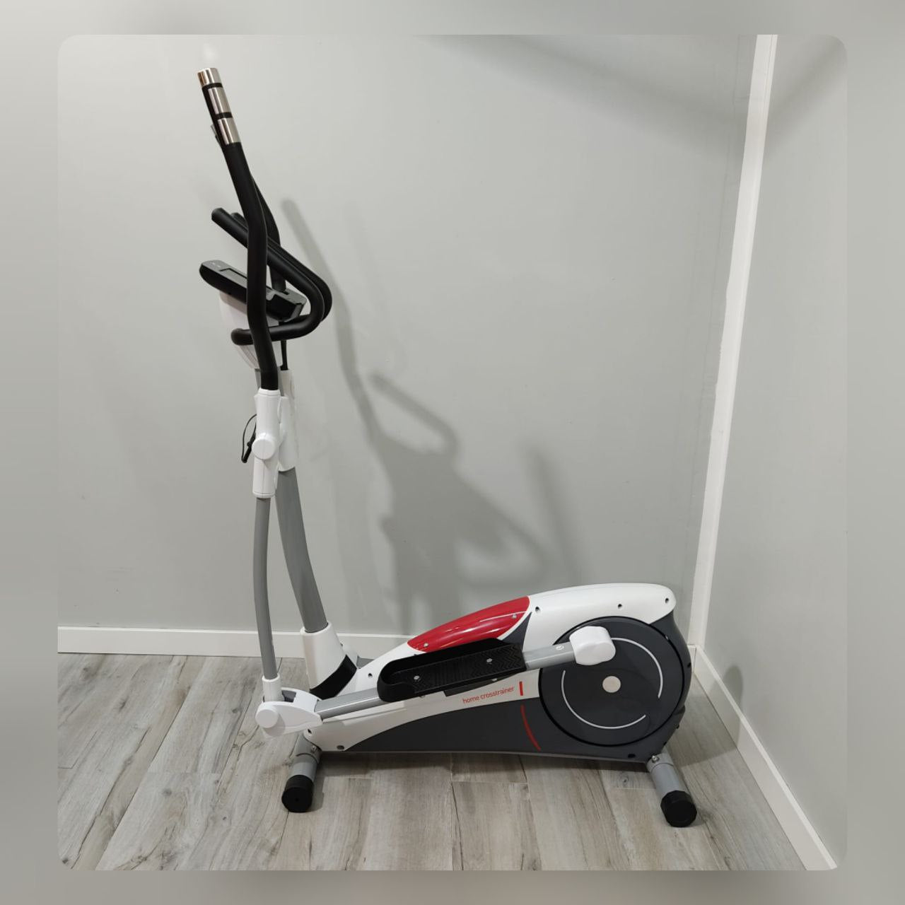 BICICLETA ELÍPTICA BH ATHLON PROGRAM G2336B – SEMINUEVA Y EN PERFECTO ESTADO