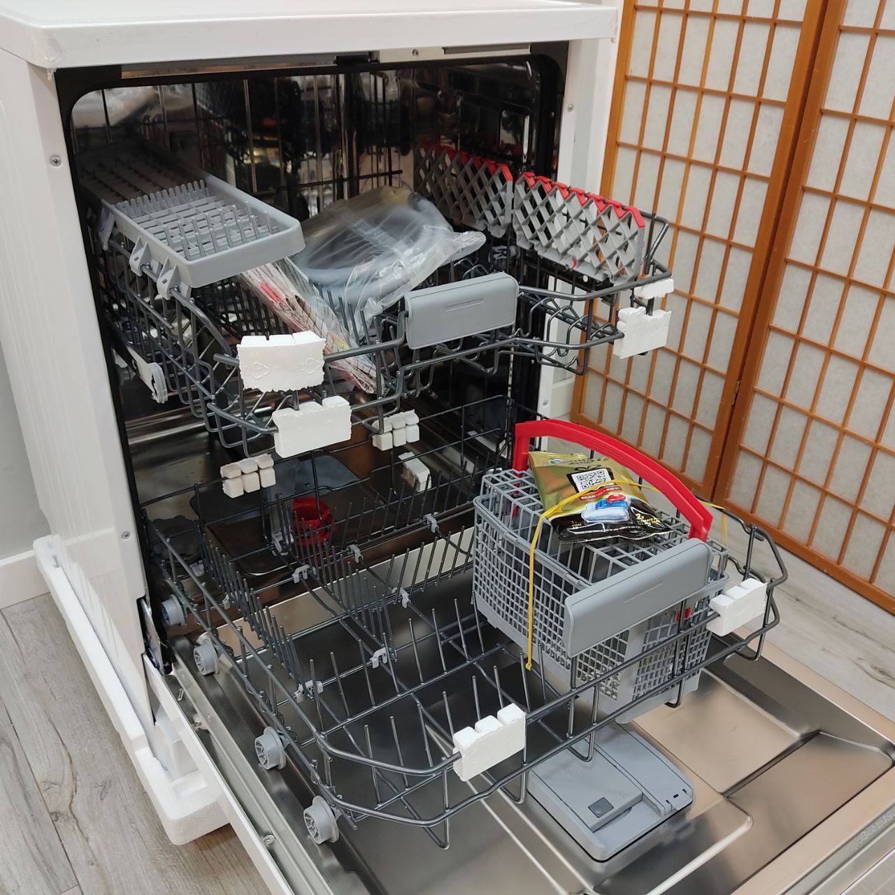 LAVAVAJILLAS SHARP 7 PROGRAMAS EFICIENCIA Y TECNOLOGÍA DE VANGUARDIA (Copia)