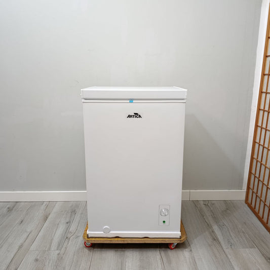 CONGELADOR HORIZONTAL 99 LITROS ÁRTICA AECH990EW – RENDIMIENTO Y SILENCIO