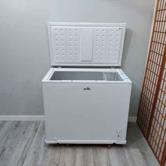 CONGELADOR HORIZONTAL ÁRTICA AECH2490EW – 249L, BAJO NIVEL DE RUIDO