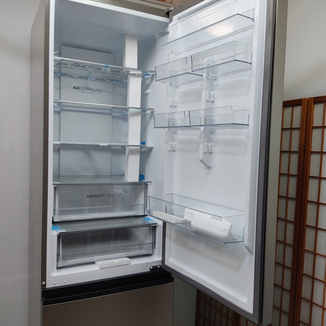 FRIGORÍFICO COMBI HAIER HTW5620ENMG – 414L, ACERO INOXIDABLE, EFICIENTE Y TECNOLÓGICO