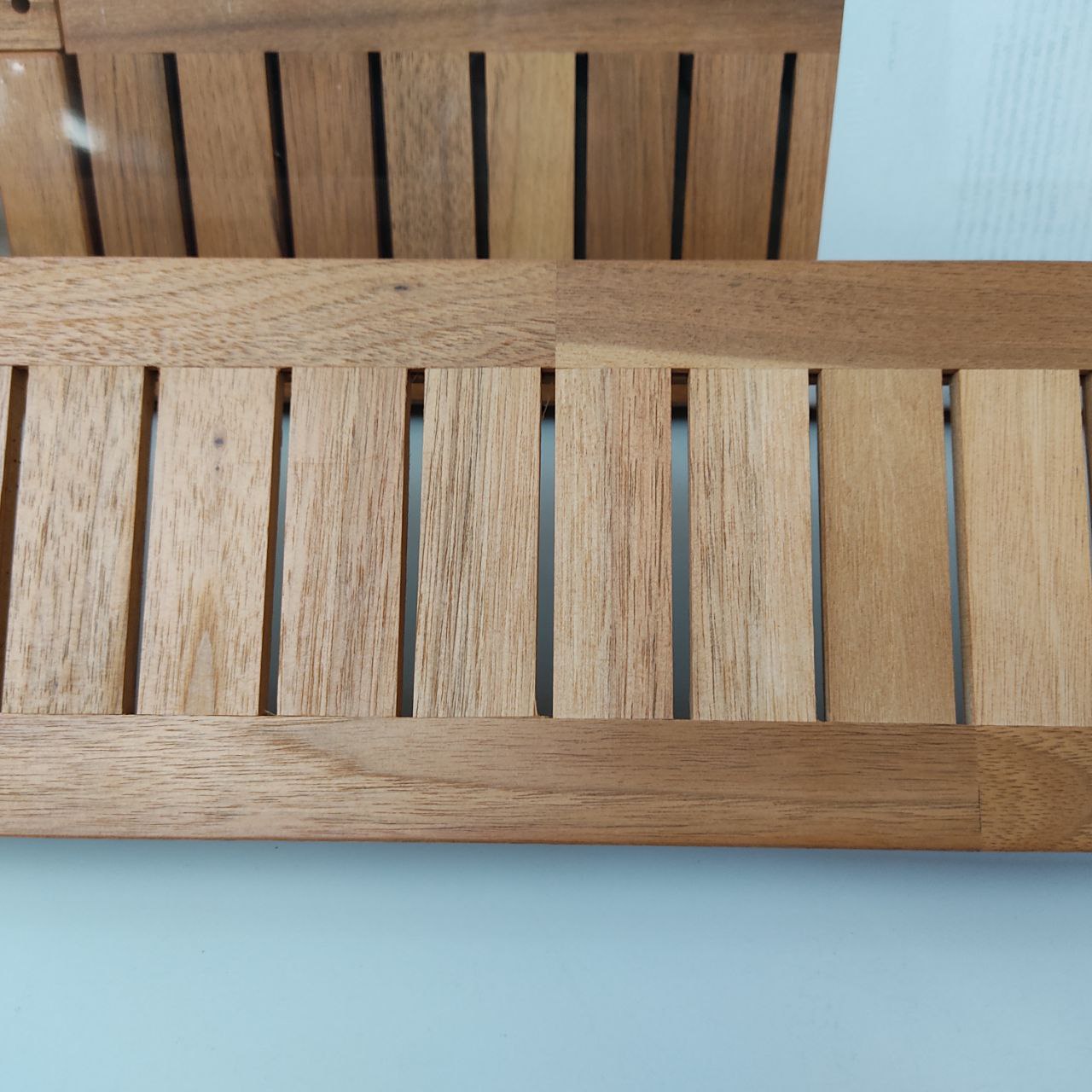 ESTANTERÍA DE PARED IKEA MÖLGER – FUNCIONALIDAD Y ESTILO NATURAL