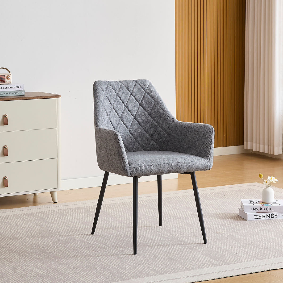 CONJUNTO DE COMEDOR WINSOR Y DEVON – MESA REDONDA EXTENSIBLE Y SILLONES TAPIZADOS