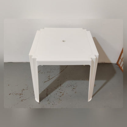 Mesa cuadrada exterior – segunda mano – foto 4