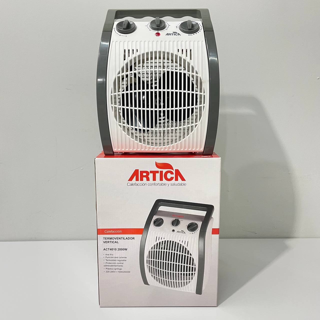 CALEFACTOR VERTICAL ARTICA 2000W AIRE CALIENTE Y FRIO