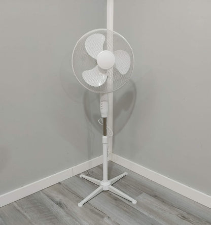 Ventilador de Pie Excellente de 45W (Nuevo)