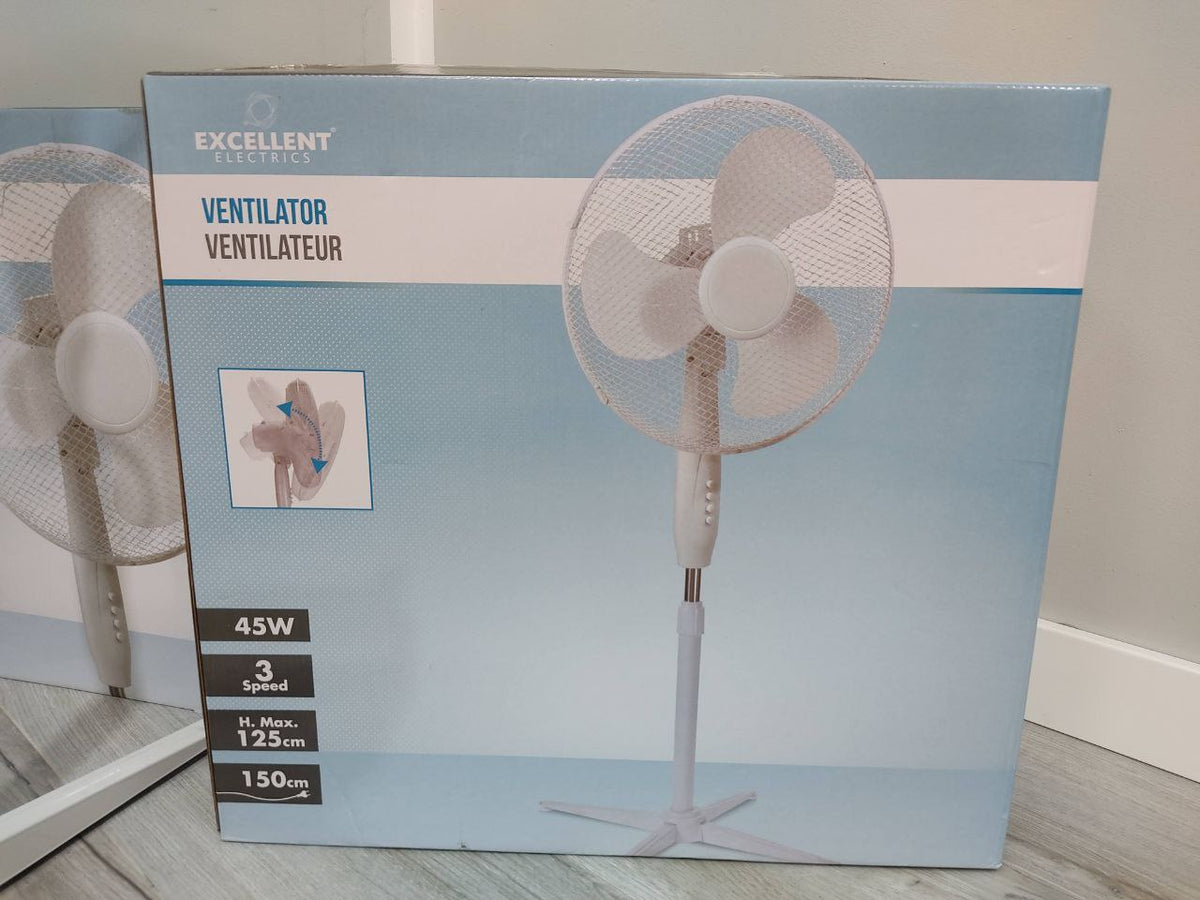 Ventilador de Pie Excellente de 45W (Nuevo)