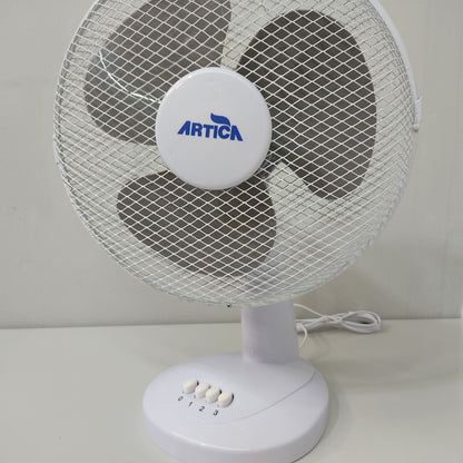 VENTILADOR DE SOBREMESA ARTICA AVS3000 – 30 CM, 35 W, OSCILANTE Y COMPACTO