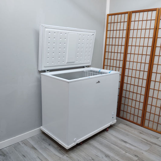 CONGELADOR HORIZONTAL ÁRTICA AECH2490EW – 249L, BAJO NIVEL DE RUIDO