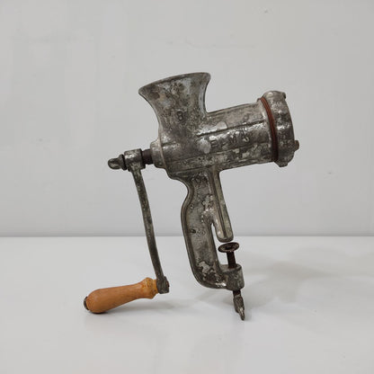 TRITURADORA DE CARNE DE MESA ELMA Nº8 – VINTAGE