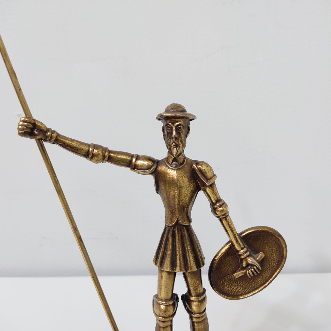 FIGURA BRONCE DON QUIJOTE – BASE MÁRMOL