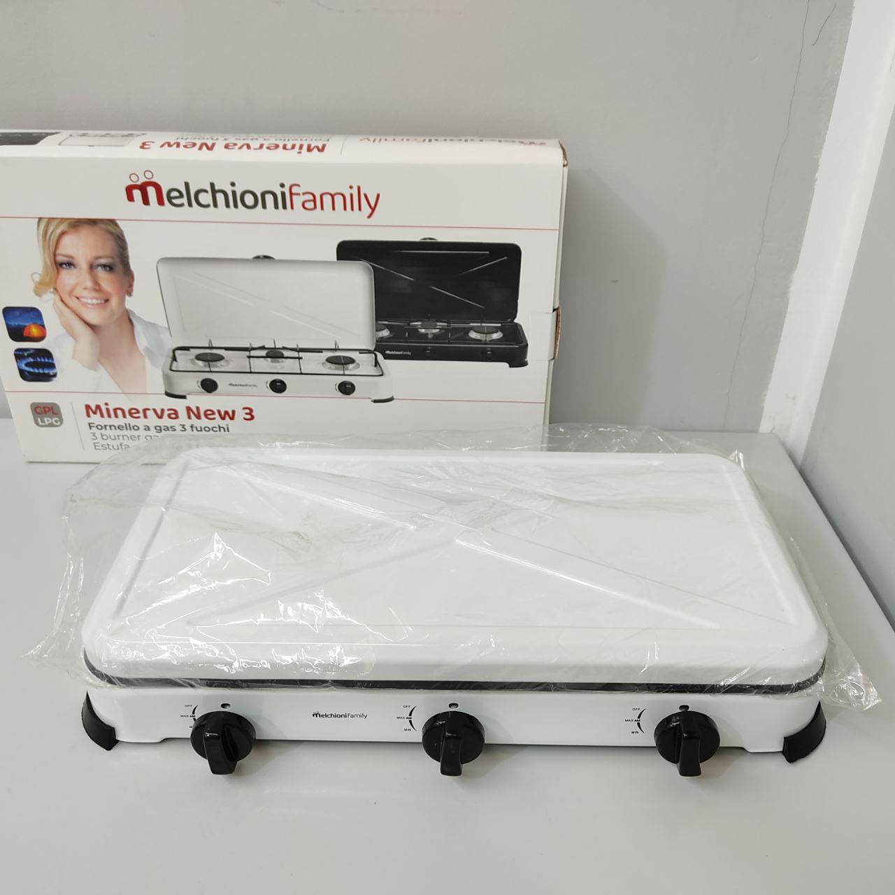 HORNILLO DE GAS MELCHIONI MINERVA 3 – COMPACTO, POTENTE Y PERFECTO PARA COCINAR AL AIRE LIBRE