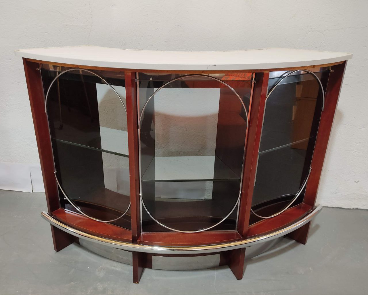 CONJUNTO BAR RETRO CON BOTELLERO Y TABURETES – ESTILO VINTAGE AÑOS 70