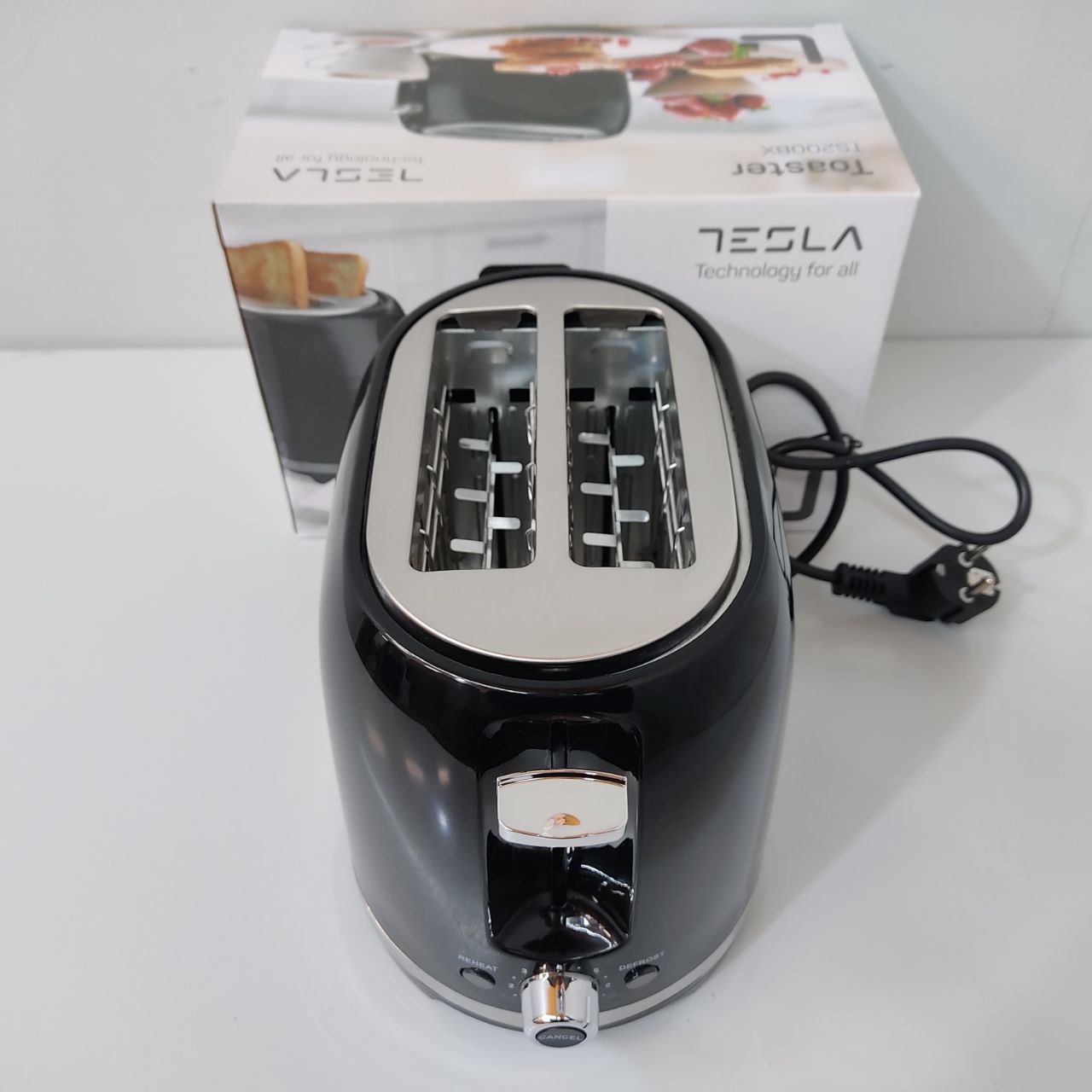 TOSTADORA TESLA TS200BX NEGRO – DISEÑO ELEGANTE Y POTENCIA PARA TOSTADAS PERFECTAS