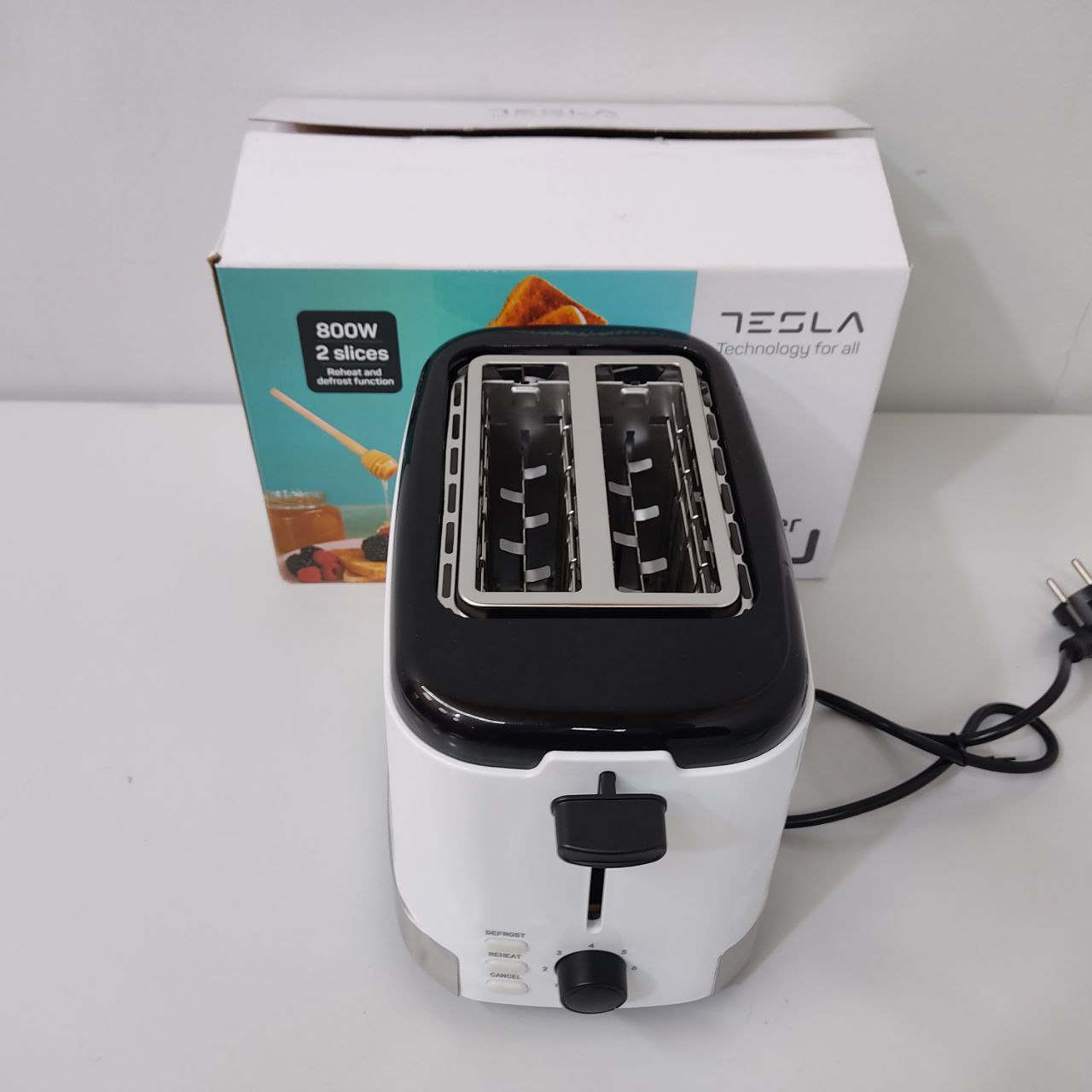 TOSTADORA TESLA TS300BWX – DISEÑO MODERNO Y FUNCIONALIDAD PARA CADA DESAYUNO