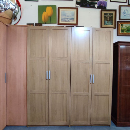 ARMARIOS ROPEROS IKEA – MARRÓN CON TIRADORES GRIS