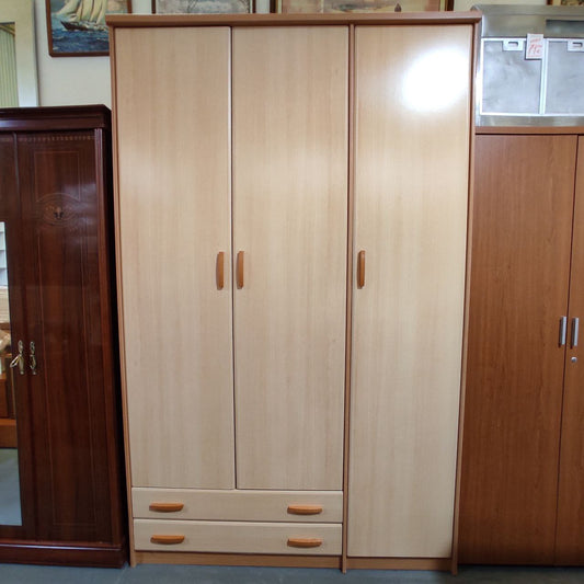 ARMARIO ROPERO DE 3 PUERTAS Y 2 CAJONES – HAYA Y CEREZO