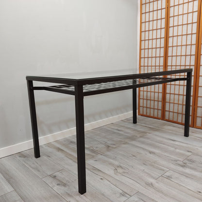 CONJUNTO MESA FIJA DE FORJA NEGRA CON DOBLE CRISTAL Y BANDEJA INFERIOR + 6 SILLAS DE FORJA Y MIMBRE IKEA