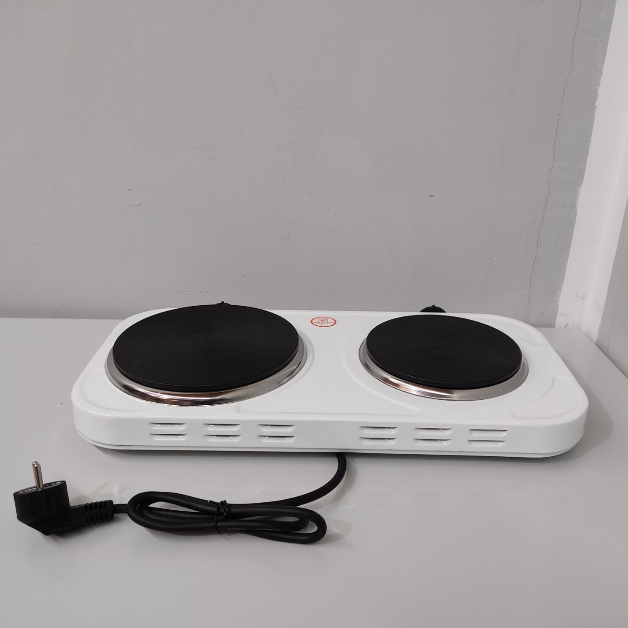 HORNILLO ELÉCTRICO TRISTAR 2500W 2 FUEGOS 15,5+18,5CM – POTENTE Y PRÁCTICO