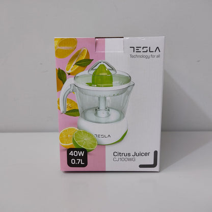 EXPRIMIDOR TESLA 40W – 0,7L, FÁCIL Y RÁPIDO PARA JUGOS FRESCOS