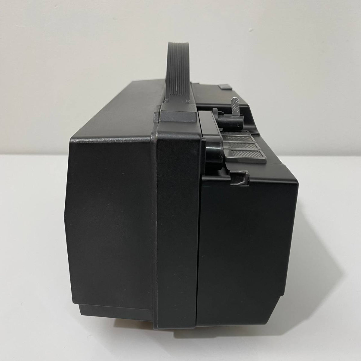 Proyector Magnon 800 Instdual Iq Zrs para Super 8 y Standard 8 – Excelente Estado de Conservación